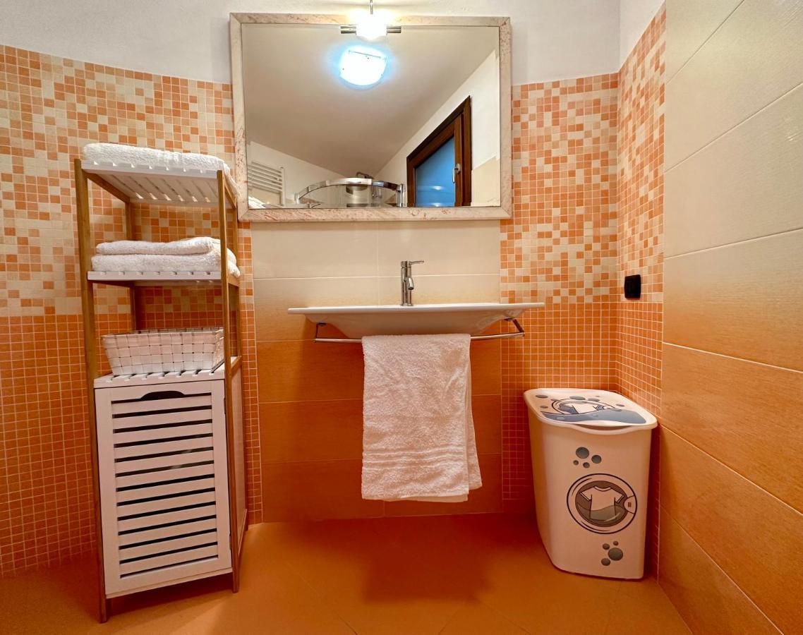 Villa Zippiri Is Molas Pula Extérieur photo