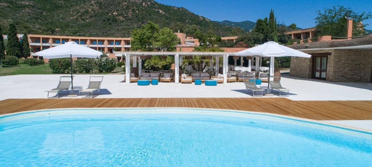 Villa Zippiri Is Molas Pula Extérieur photo